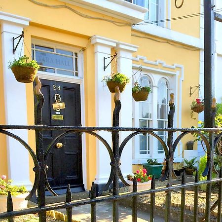 Tara Hall Accommodation ダン・レアリー 部屋 写真