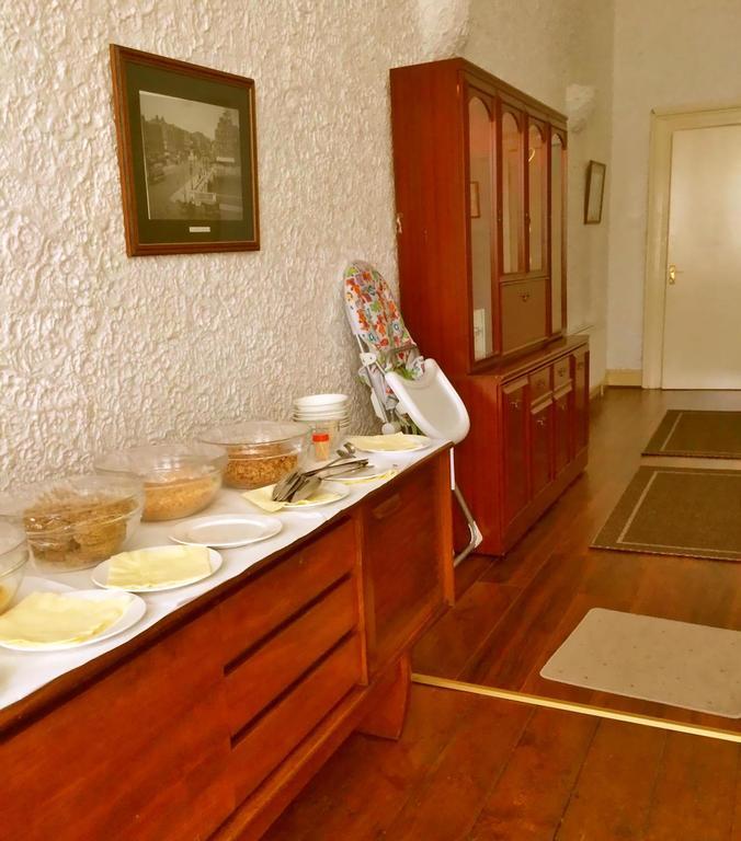 Tara Hall Accommodation ダン・レアリー エクステリア 写真